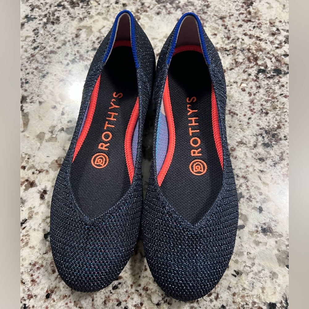 SOLD Rothy's Women's Black and Blue Flats